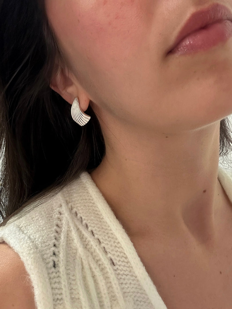 Pendientes de plata 925 reciclada hecho a mano con diseño elegante mujer