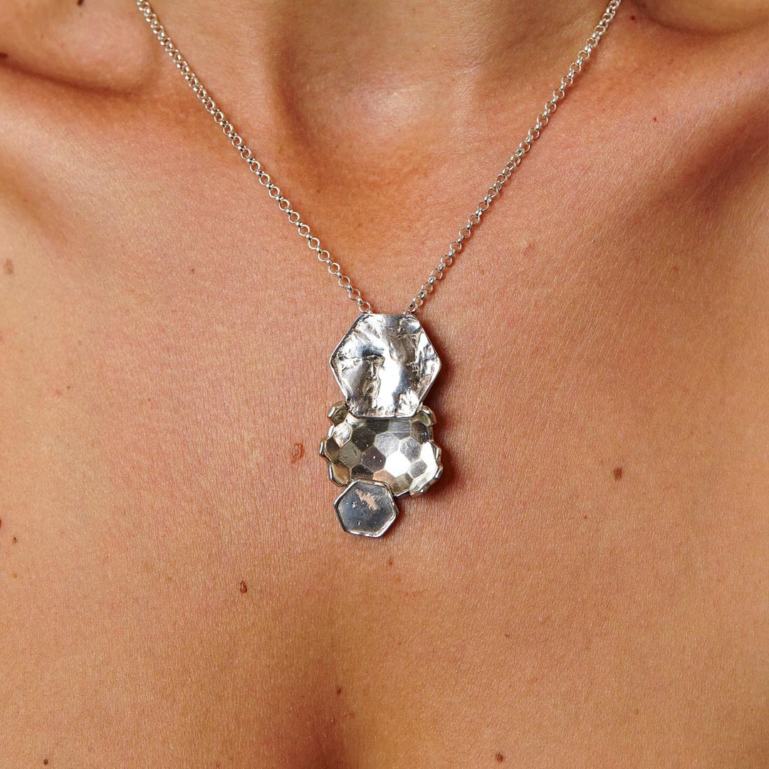 Eon. silver pendant